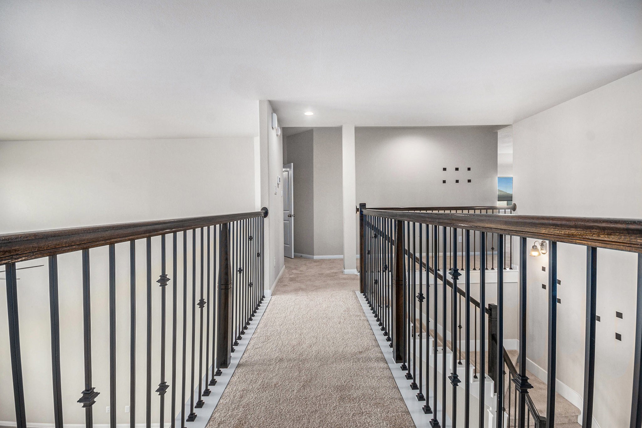 25 Carmel Drive Manvel, TX 77578 - Photo 25 of 50 a view of a hallway with entryway