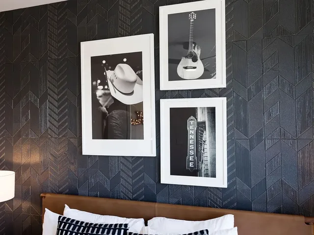 $5,000 | 303 31st Avenue North, Unit 209, Nashville, TN 37203