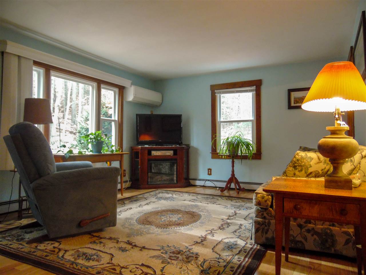 54 West Parish Road Concord, NH 03303 - Photo 9 of 40