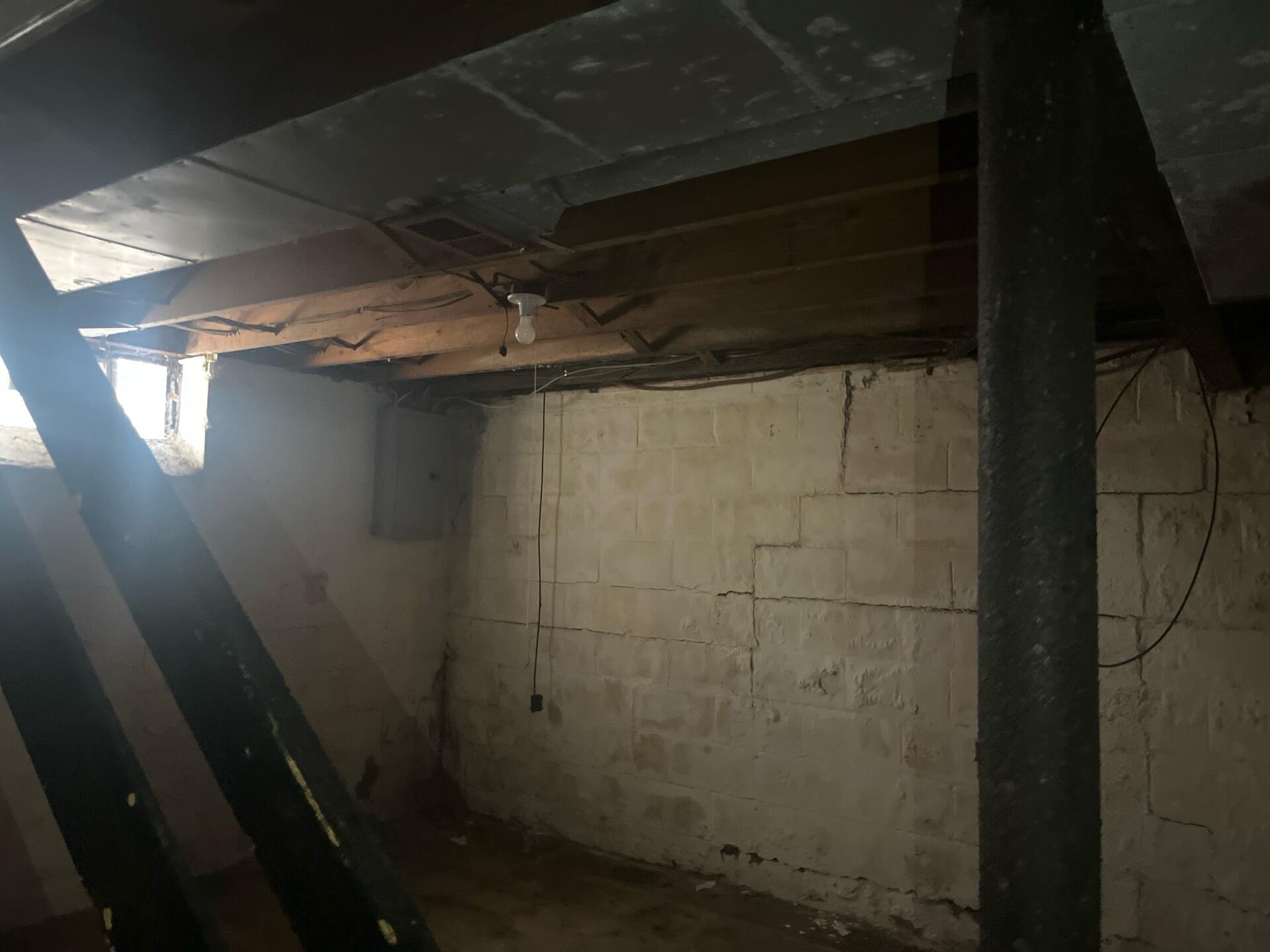 5107 Cadieux Road Detroit, MI 48224 - Photo 17 of 19 16