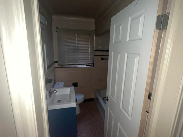 $76,875 | 5107 Cadieux Road, Detroit, MI 48224