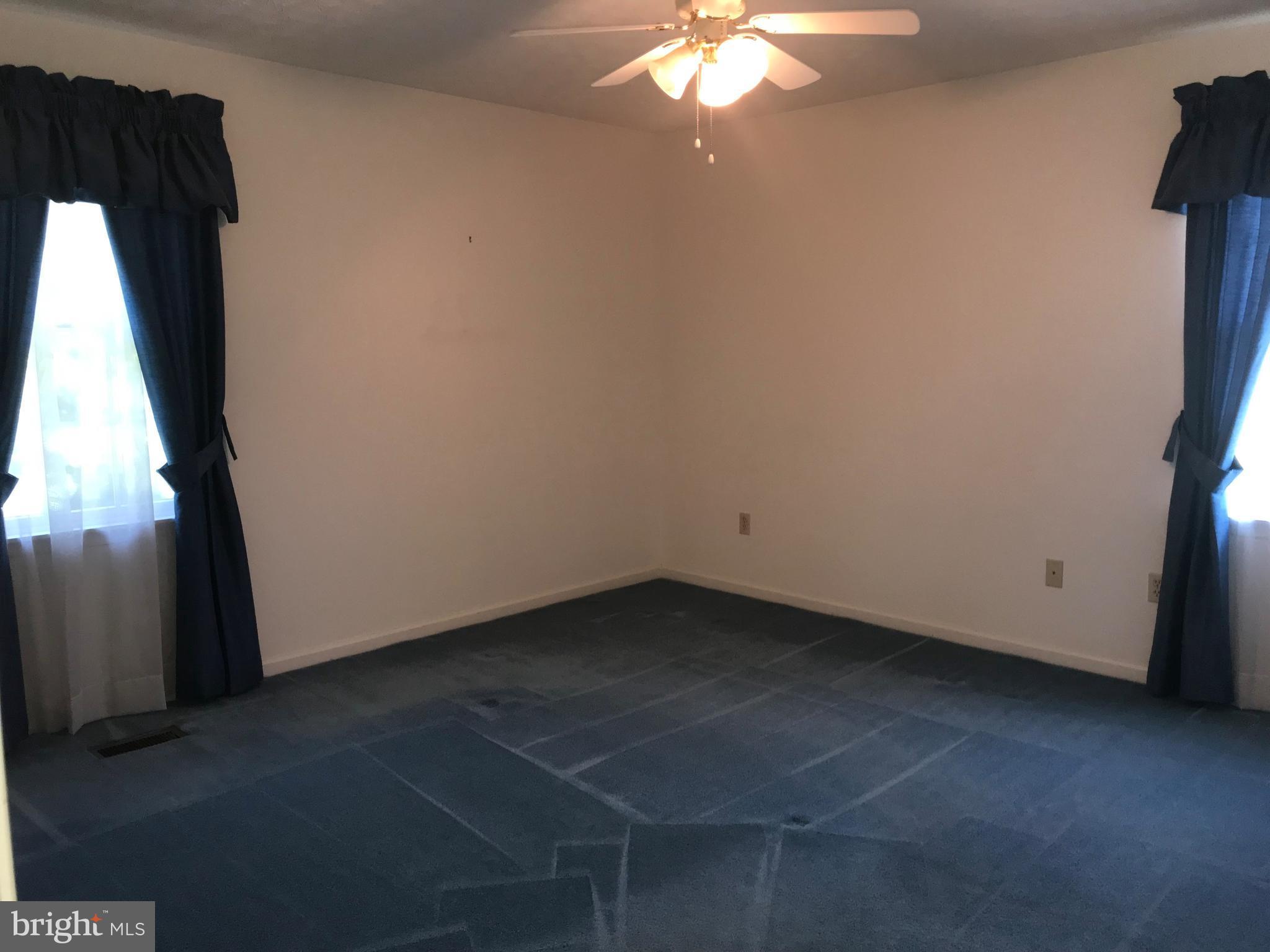 520 Klines Mill Road Middletown, VA 22645 - Photo 15 of 30 MASTER BED W/ WALK IN CLOSET & OWN FULL BATH!!