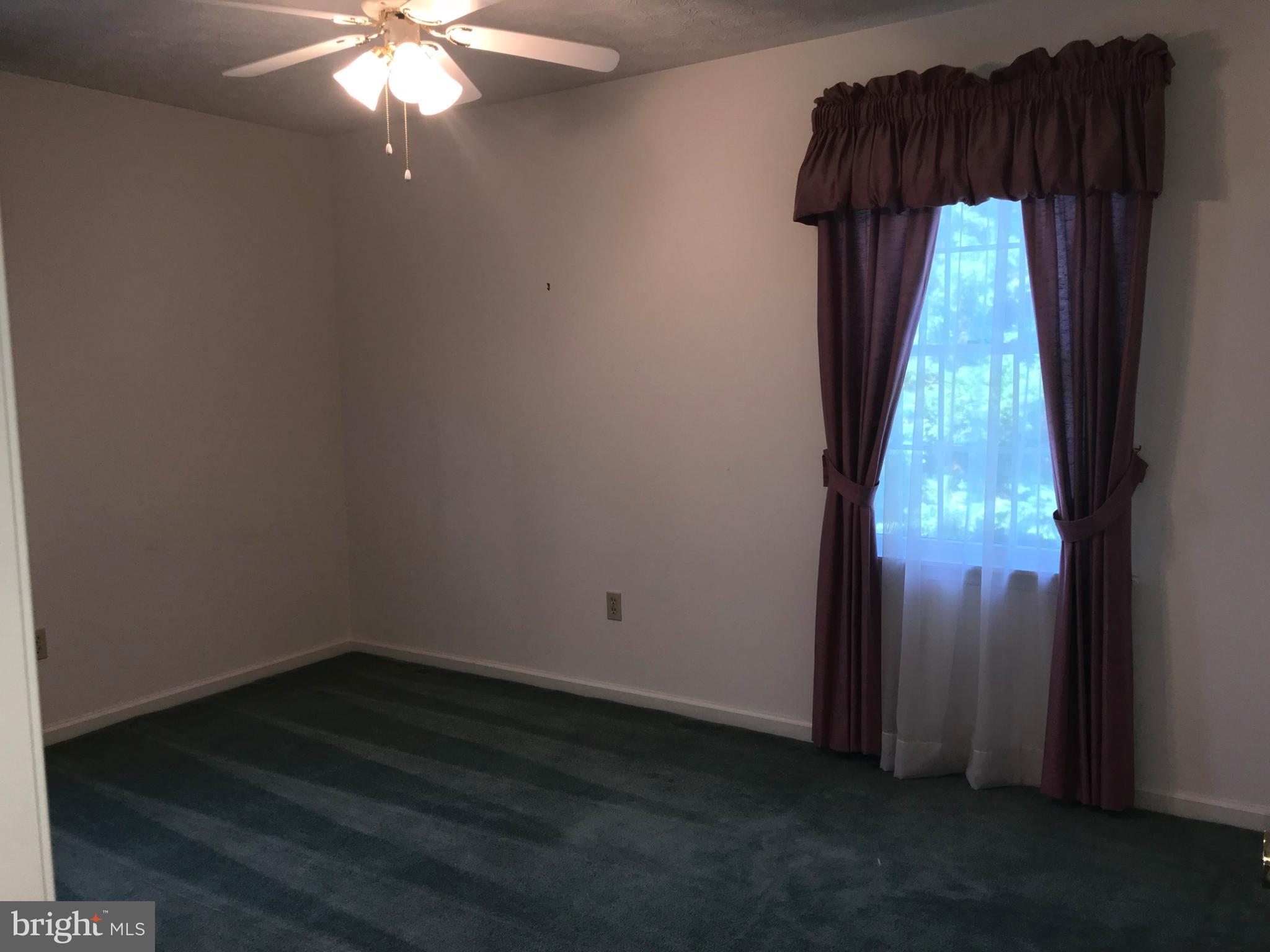 520 Klines Mill Road Middletown, VA 22645 - Photo 19 of 30 GREAT SIZE BED 3 !!