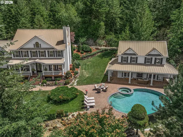 $1,650,000 | 27410 East Salmon River Road, Welches, OR 97067