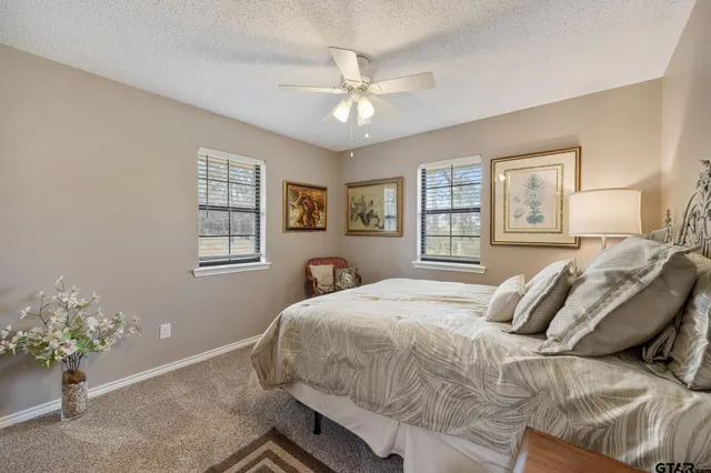 $495,000 | 230 Acr 3191, Frankston, TX 75763