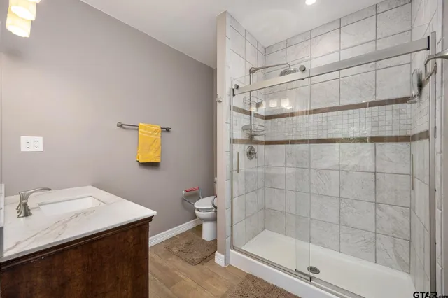 $495,000 | 230 Acr 3191, Frankston, TX 75763