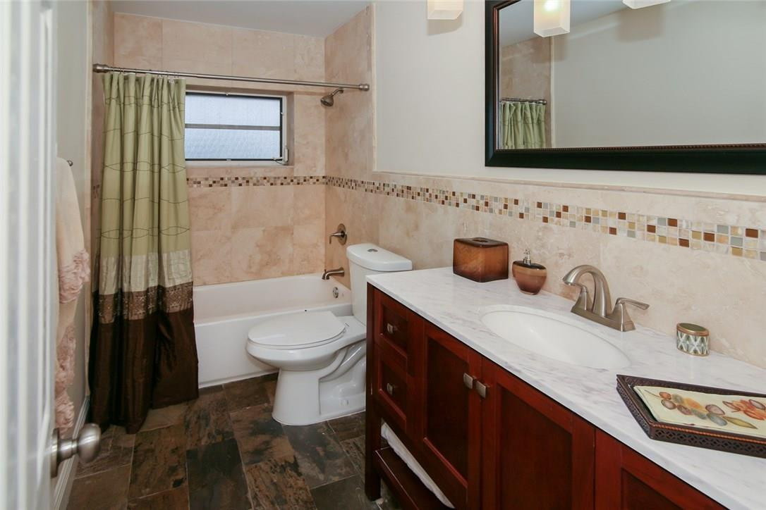 8591 Gatehouse Road Plantation, FL 33324 - Photo 19 of 28 Photo 19