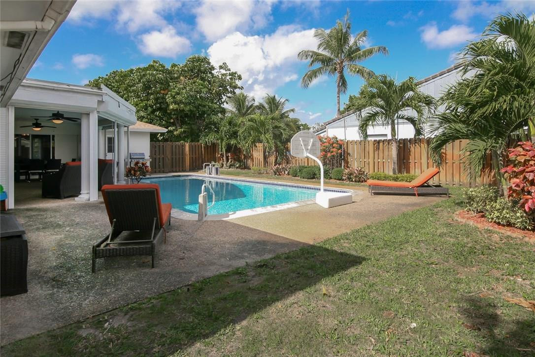 8591 Gatehouse Road Plantation, FL 33324 - Photo 28 of 28 Photo 28