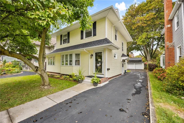 $210,000 | 140 Long Acre Road, Rochester, NY 14621