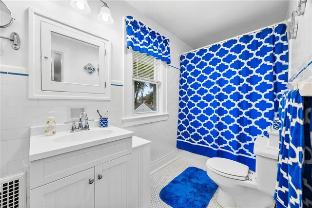 $210,000 | 140 Long Acre Road, Rochester, NY 14621