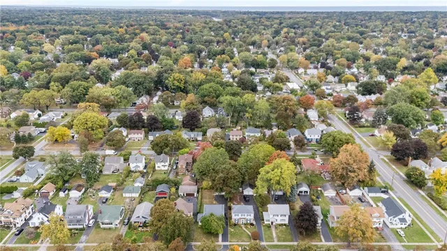 $210,000 | 140 Long Acre Road, Rochester, NY 14621