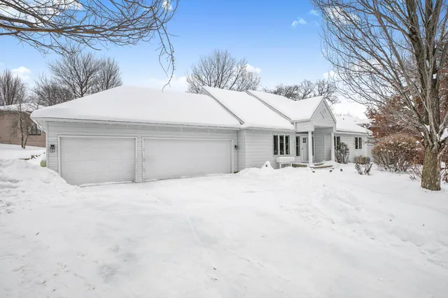 $389,000 | 1513 38th Street South, St. Cloud, MN 56301