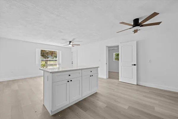 $345,000 | 905 Southeast 10th Street, Stuart, FL 34994