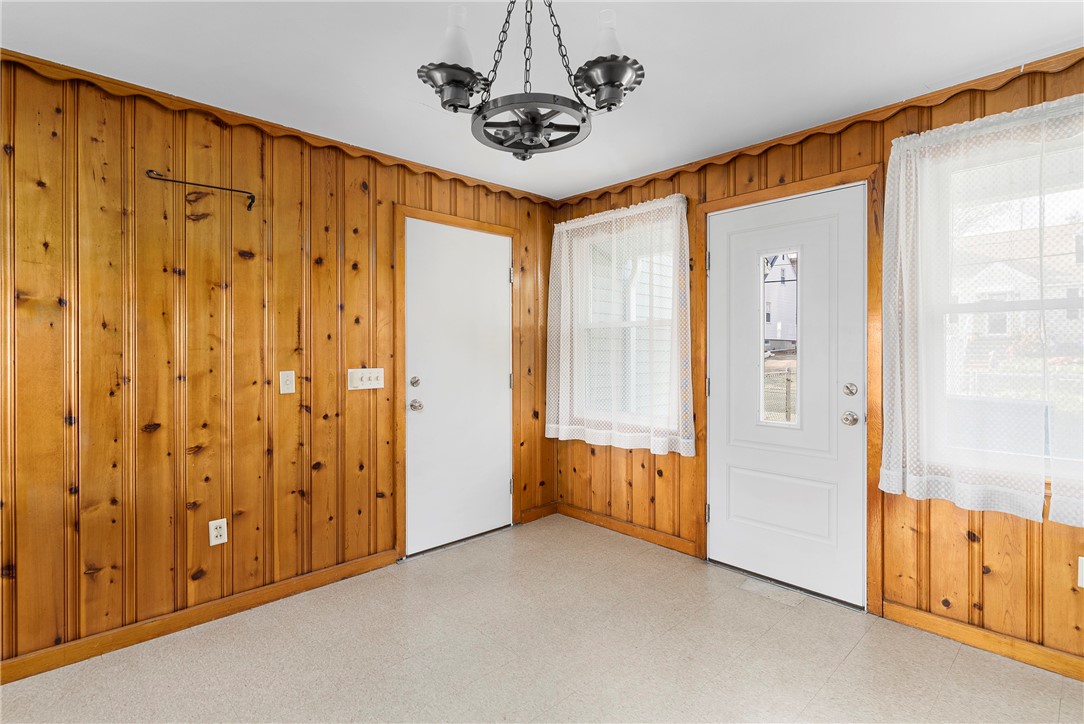 86 Fillmore Street Pawtucket, RI 02860 - Photo 20 of 40 Gallery Image 20