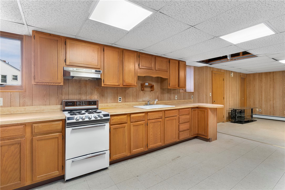86 Fillmore Street Pawtucket, RI 02860 - Photo 24 of 40 Gallery Image 24