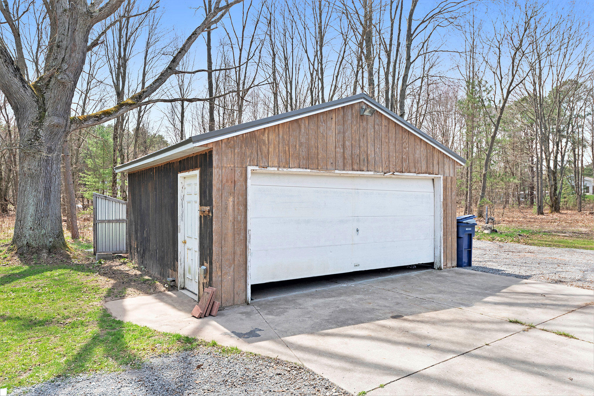 5735 Cline Road Fruitport, MI 49415 - Photo 13 of 17 5735ClineRd-23