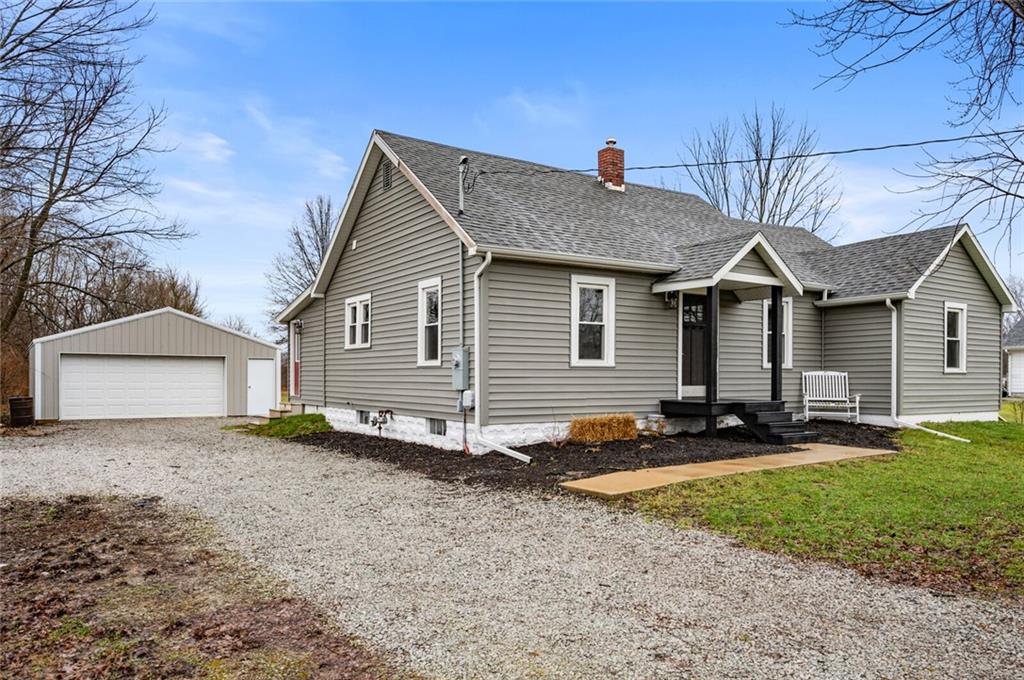 2404 Valley Grove Road Anderson, IN 46017 - Photo 2 of 21