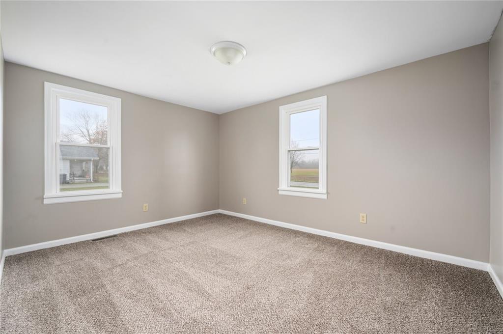 2404 Valley Grove Road Anderson, IN 46017 - Photo 11 of 21