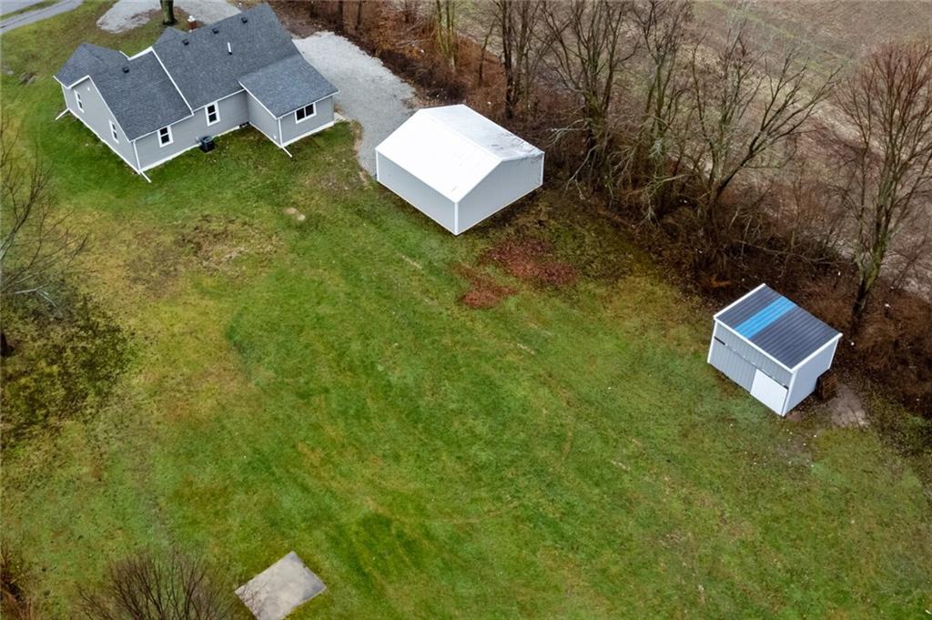 2404 Valley Grove Road Anderson, IN 46017 - Photo 16 of 21