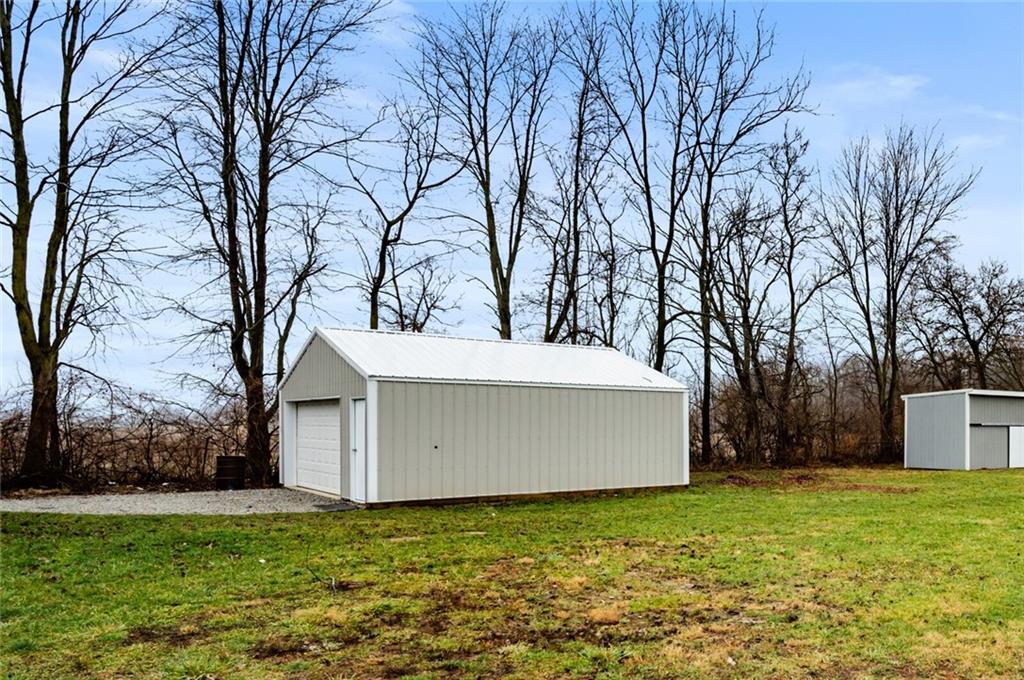 2404 Valley Grove Road Anderson, IN 46017 - Photo 19 of 21