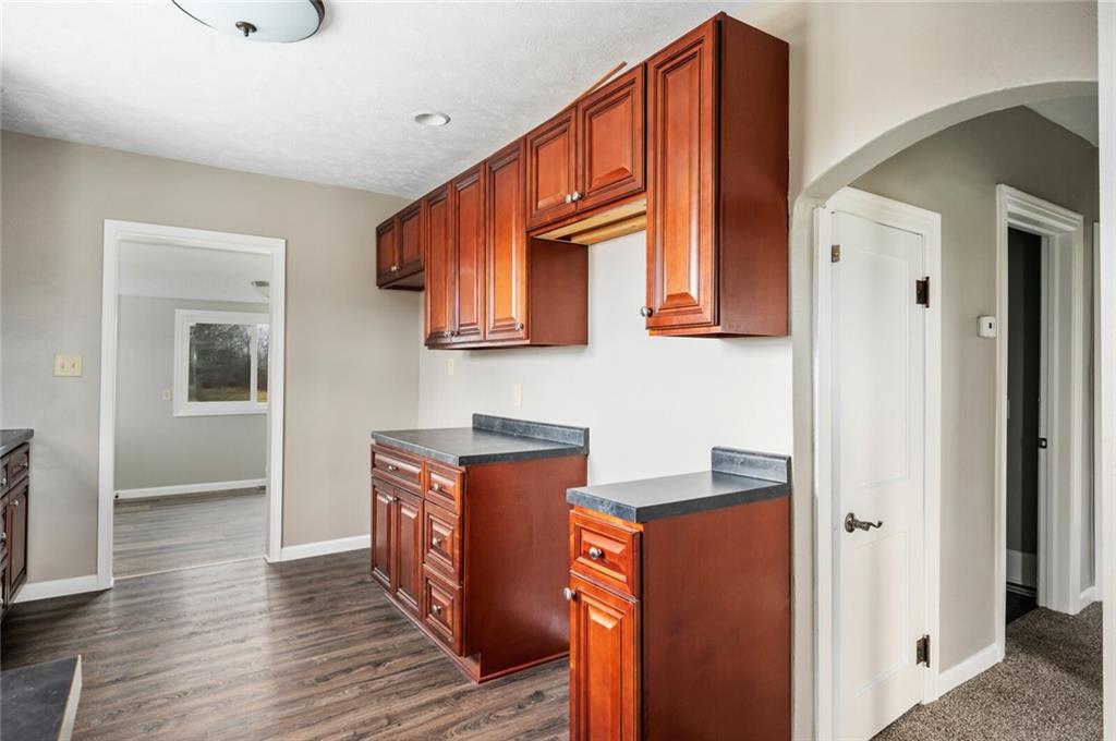 2404 Valley Grove Road Anderson, IN 46017 - Photo 8 of 21