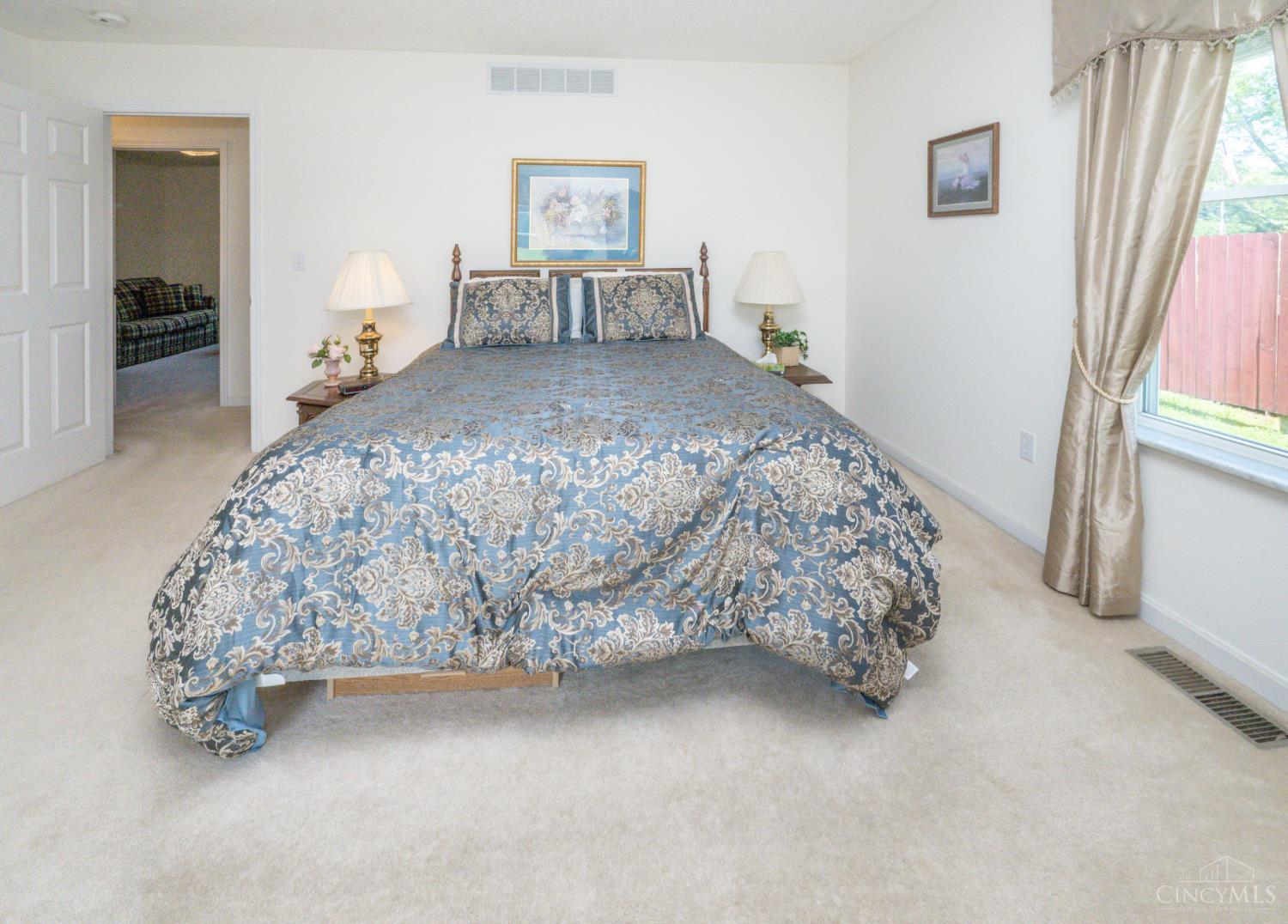 5780 Hutchinson Road Batavia, OH 45103 - Photo 9 of 33