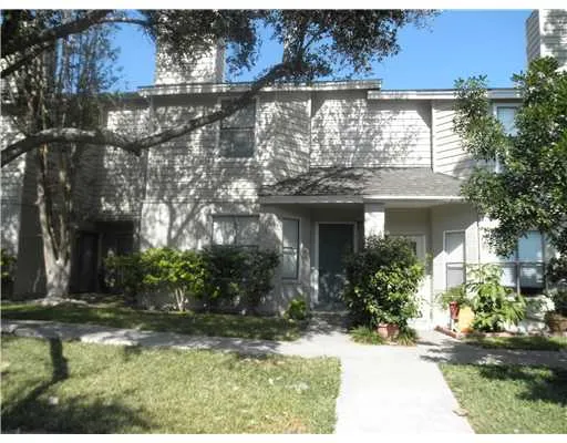 front view of house with a yard