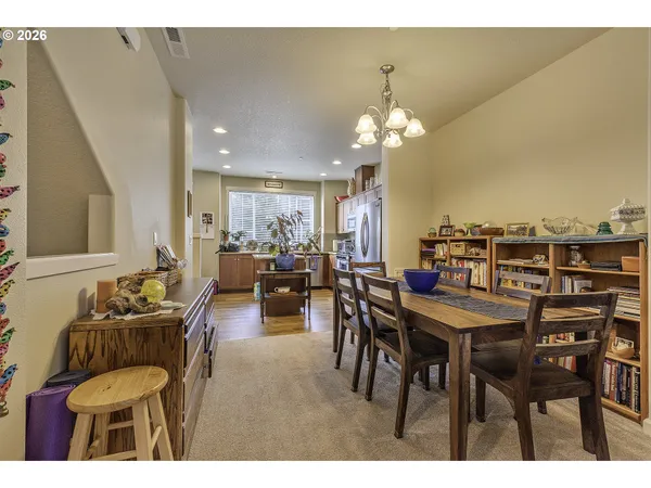 $374,900 | 187 Northeast 80th Avenue, Hillsboro, OR 97006