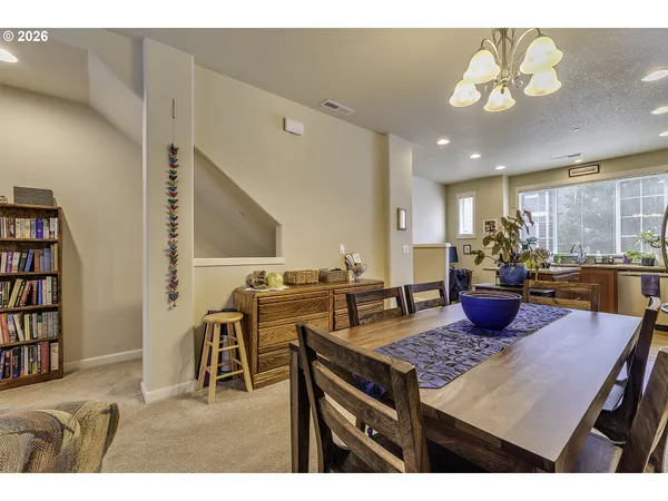 $374,900 | 187 Northeast 80th Avenue, Hillsboro, OR 97006