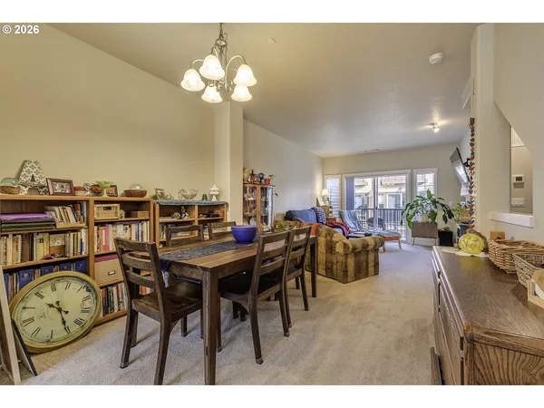 $374,900 | 187 Northeast 80th Avenue, Hillsboro, OR 97006