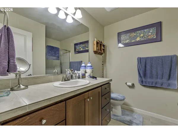 $374,900 | 187 Northeast 80th Avenue, Hillsboro, OR 97006