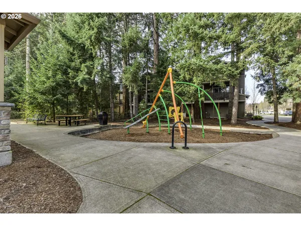 $374,900 | 187 Northeast 80th Avenue, Hillsboro, OR 97006