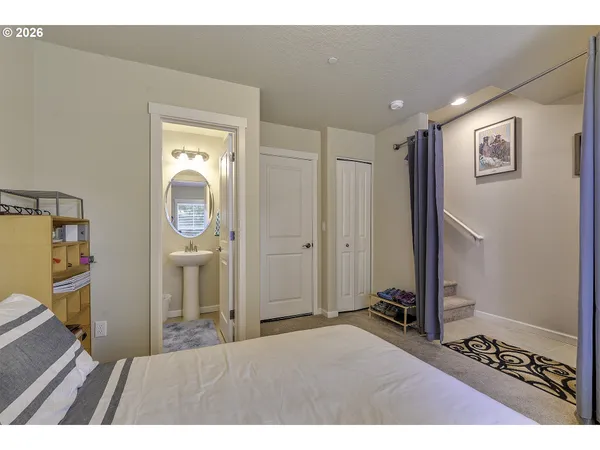 $374,900 | 187 Northeast 80th Avenue, Hillsboro, OR 97006