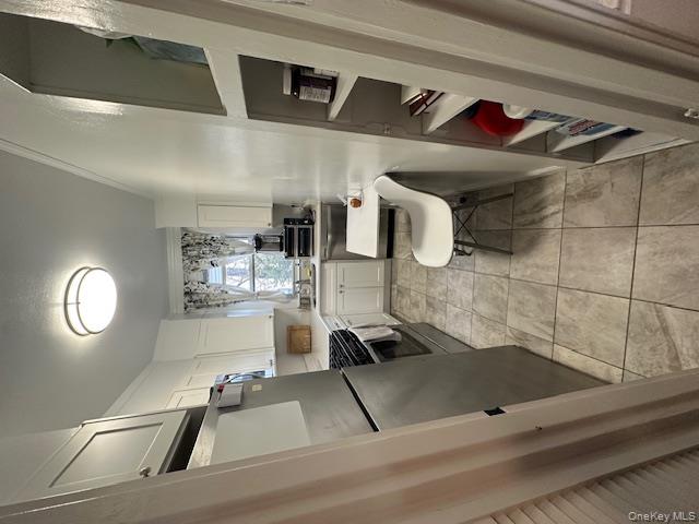 14 Stokes Road, Unit 2B Yonkers, NY 10710 - Photo 1 of 12