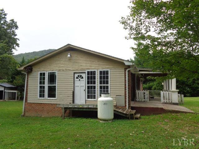70 Cedar Bottom Road Natural Bridge Station, VA 24579 - Photo 4 of 14 left side