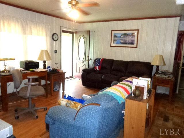 70 Cedar Bottom Road Natural Bridge Station, VA 24579 - Photo 7 of 14 Living Room