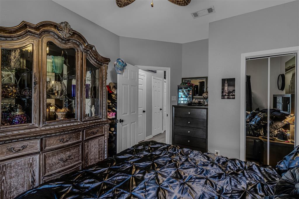 1933 Island Circle, Unit B106 Tool, TX 75143 - Photo 10 of 12