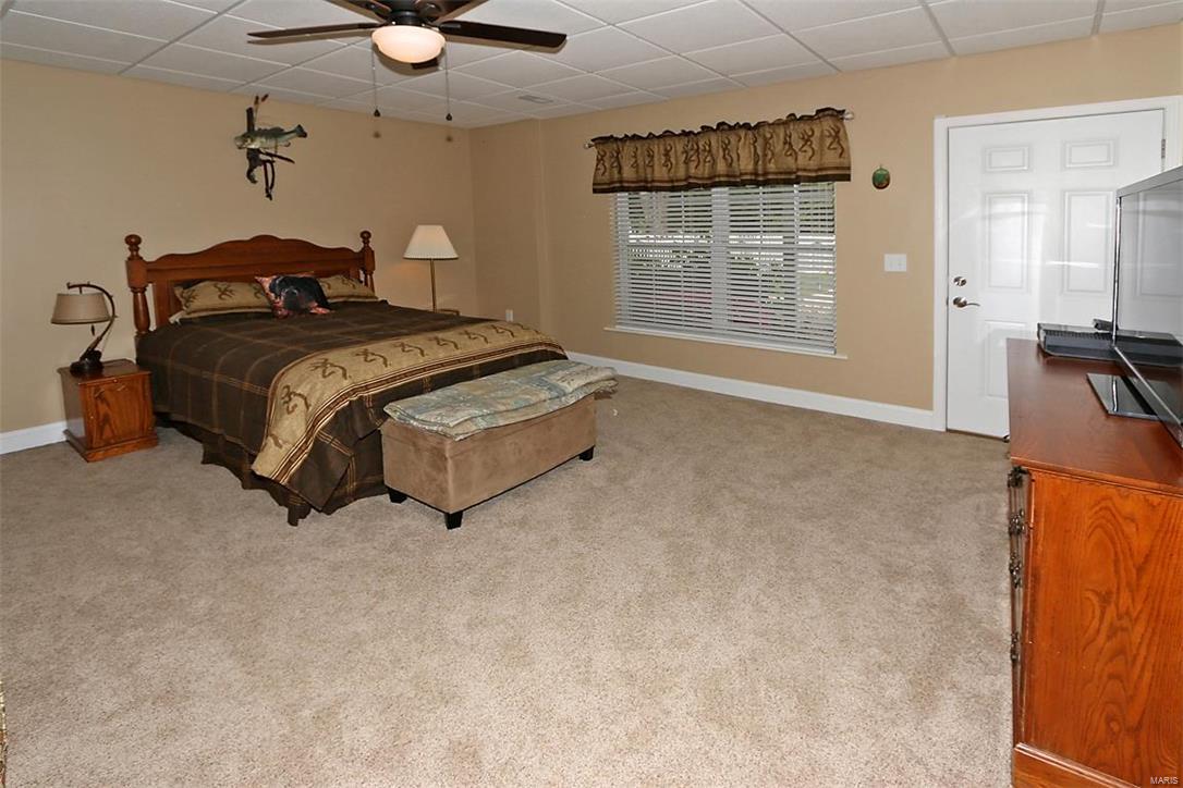 6058 Kerth Road St. Louis, MO 63128 - Photo 28 of 41