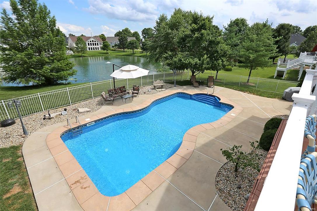 6058 Kerth Road St. Louis, MO 63128 - Photo 34 of 41