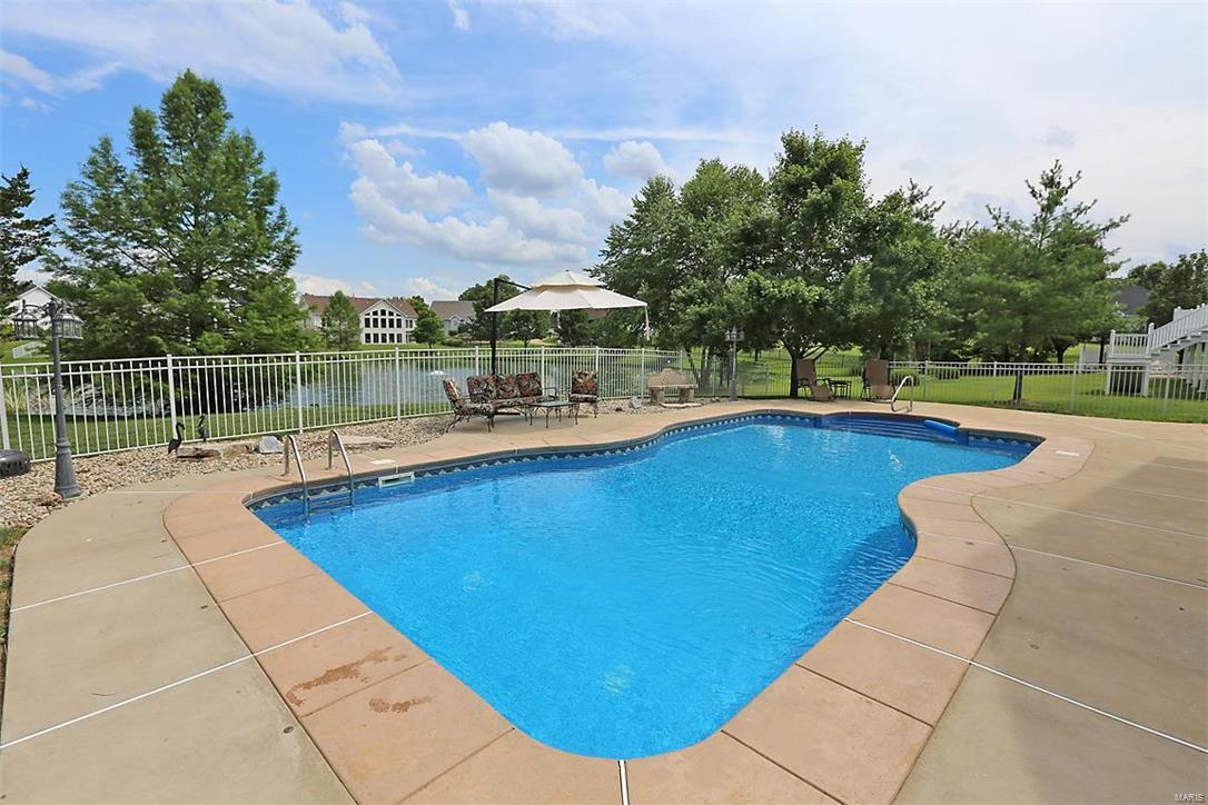 6058 Kerth Road St. Louis, MO 63128 - Photo 35 of 41