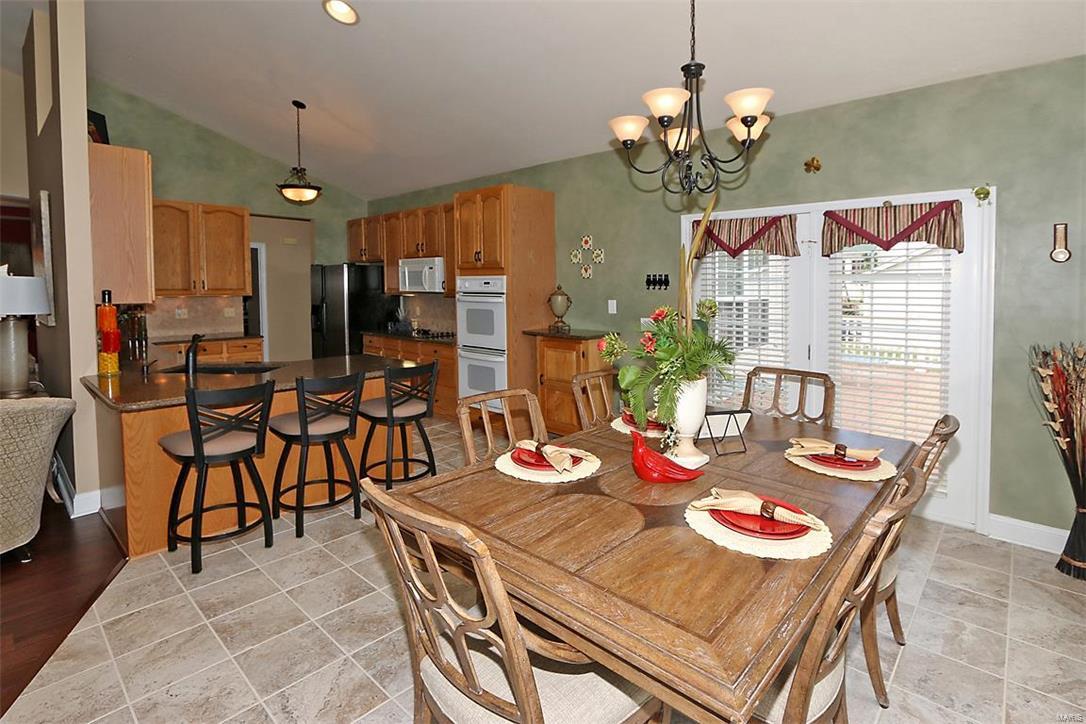 6058 Kerth Road St. Louis, MO 63128 - Photo 9 of 41