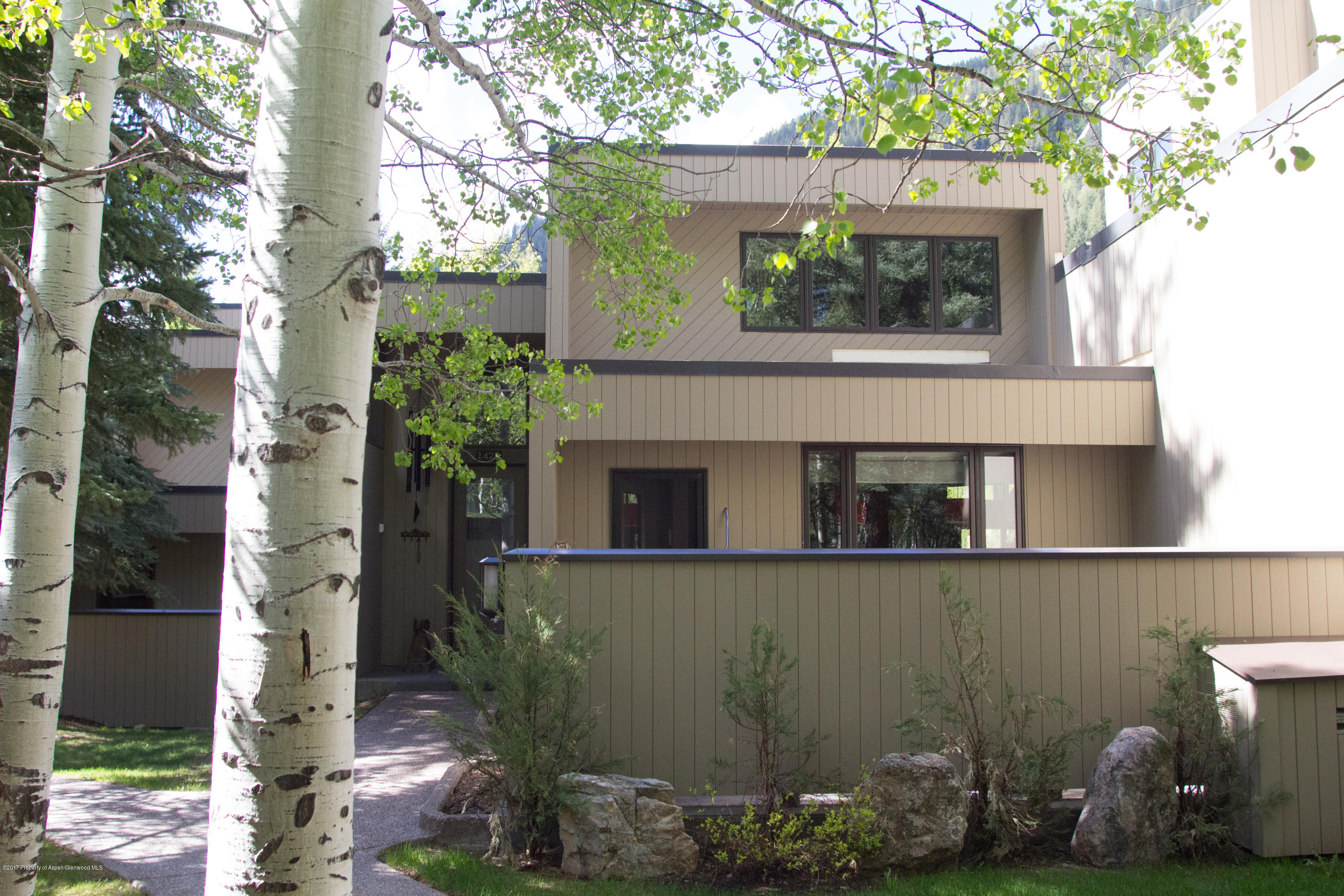 1423 Crystal Lake Road Aspen, CO 81611 - Photo 19 of 36 Exterior