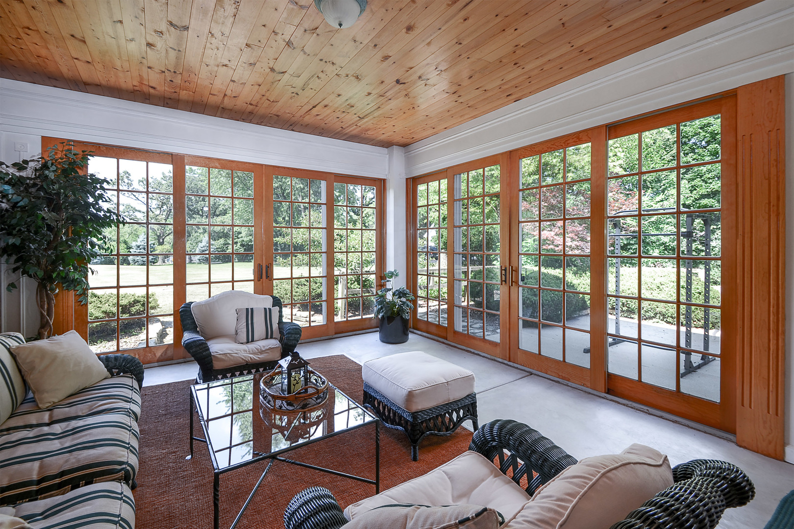 275 Firth Road Inverness, IL 60067 - Photo 8 of 30