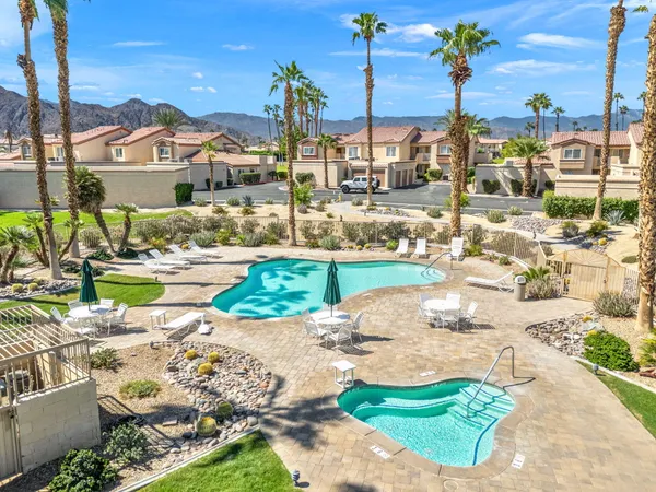 $275,000 | 78487 Magenta Drive, La Quinta, CA 92253