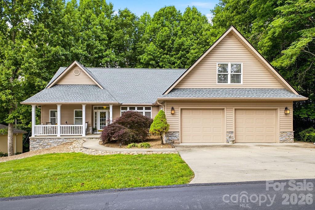 3121 Cove Loop Road Hendersonville, NC 28739 - Photo 2 of 48