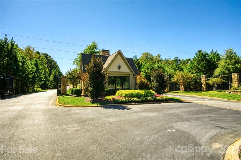 6379 Chimney Bluff Road Lancaster, SC 29720 - Photo 12 of 44 Gallery Image 12