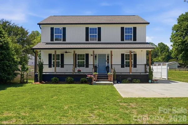 $449,000 | 1001 Noles Drive, Mount Holly, NC 28120