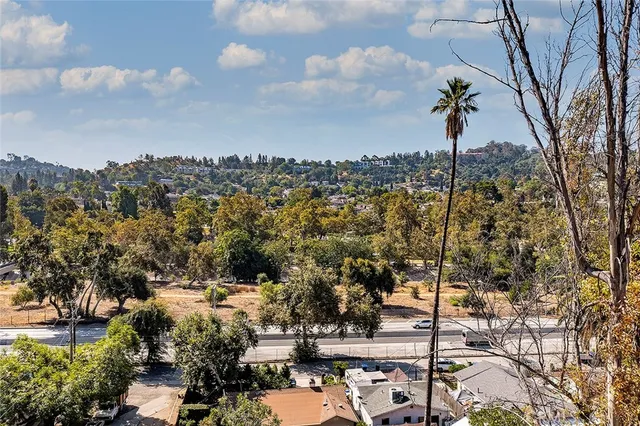 $195,000 | 300 South Avenue 58, Highland Park, CA 90042