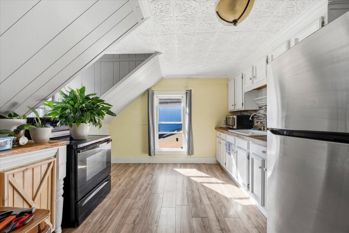 152 Prospect Street Biddeford, ME 04005 - Photo 25 of 39 31-152 Prospect in-22
