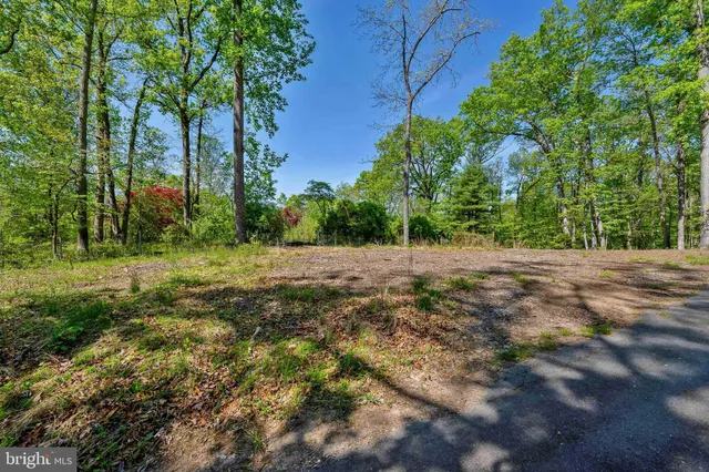 $1,950,000 | 1000 Manning Street, Great Falls, VA 22066